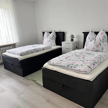 شقة Aue